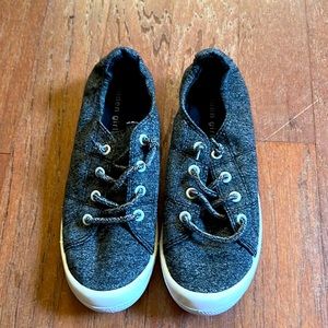 Madden Girl Soft Slip-On Baailey Sneakers Size 7M